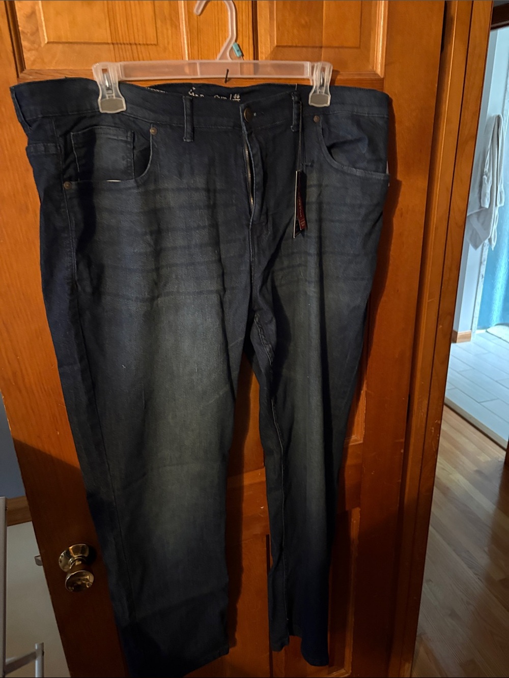 Beverly Hills Polo Club Men's Navy Blue Relaxed Jeans